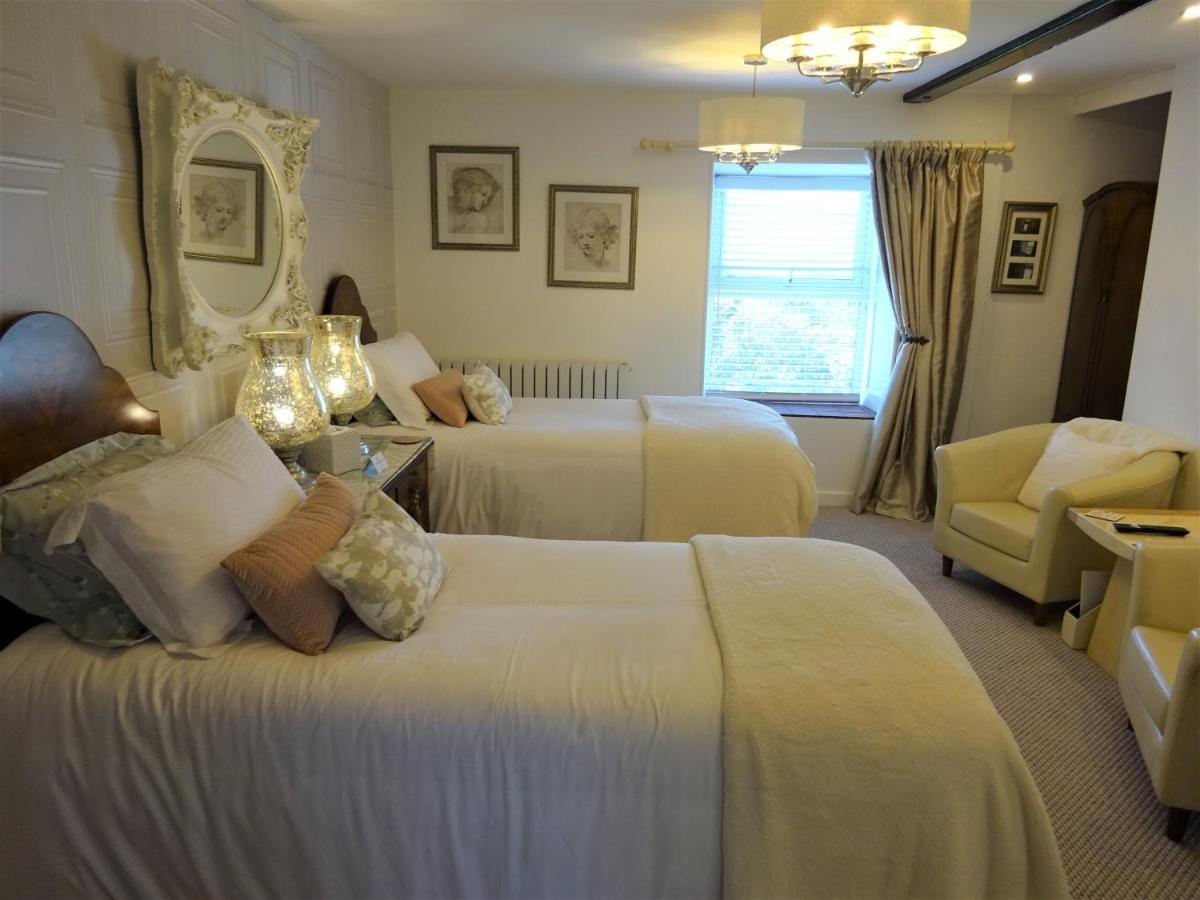 Yr Hen Felin - The Old Mill B&B มอร์ฟาเนฟิน ภายนอก รูปภาพ